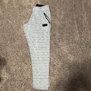 FREE SHIP 🔥3/$30🔥 Pony